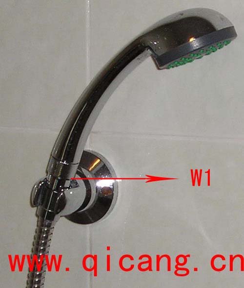 W1花灑節(jié)水器安裝示例